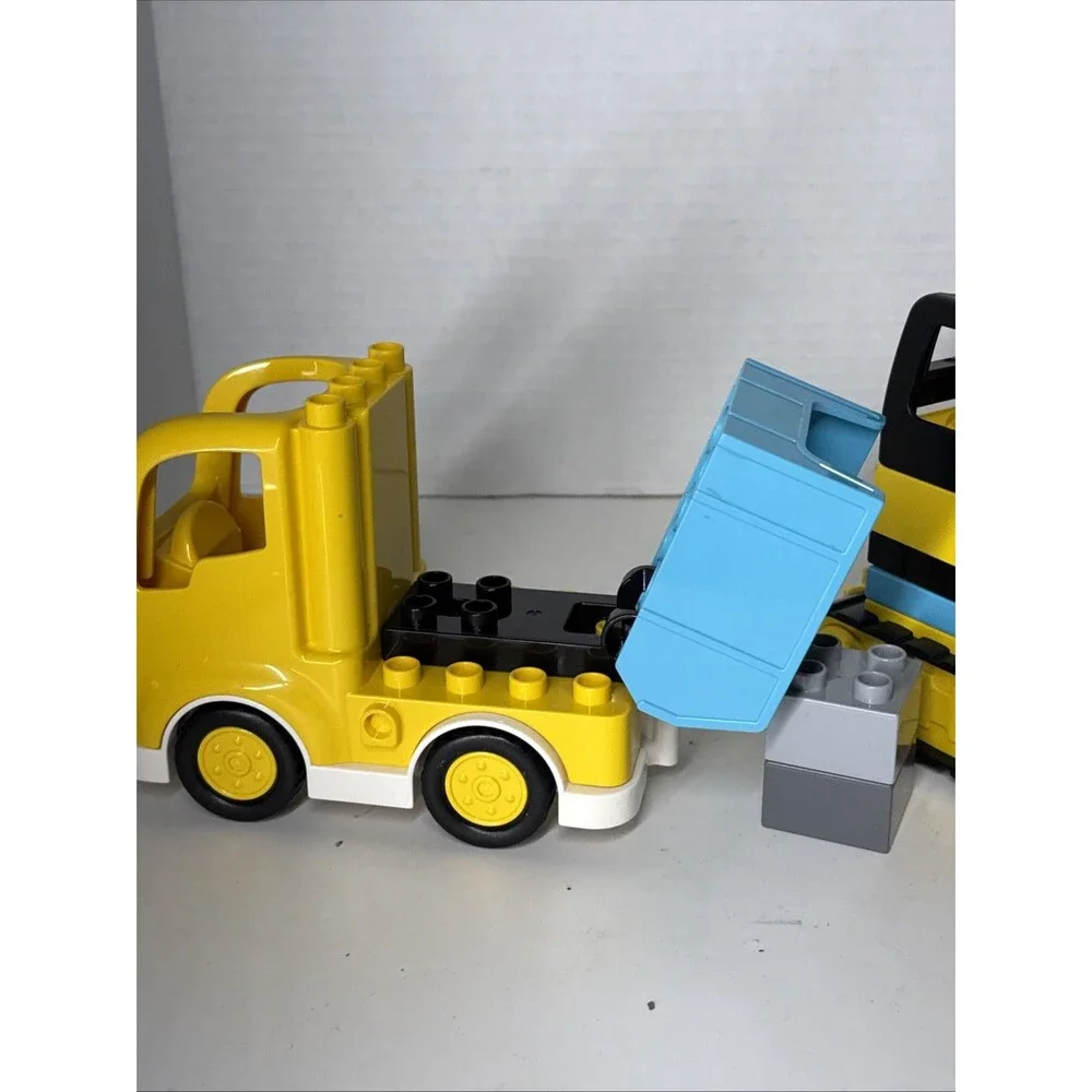 LEGO DUPLO 10931 Dump Truck & Tracked Excavator Construction Toy Worker Inc.